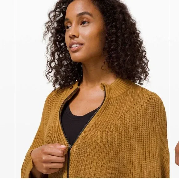 Lululemon Softer Still Wrap
Spiced Bronze - Picture 7 of 9